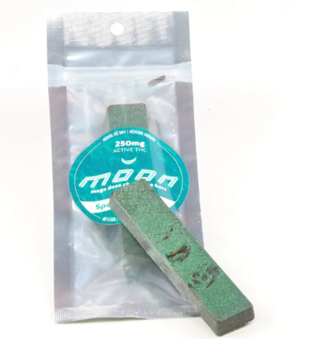 Spaceman Mints Moon Bars – Mega Dose Chocolate Bars